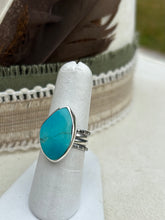 Load image into Gallery viewer, Turquoise Stacking Ring
